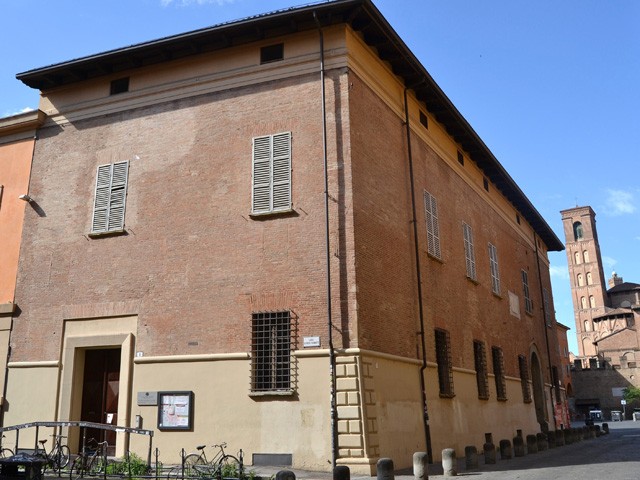 Palazzo Paleotti - via Zamboni