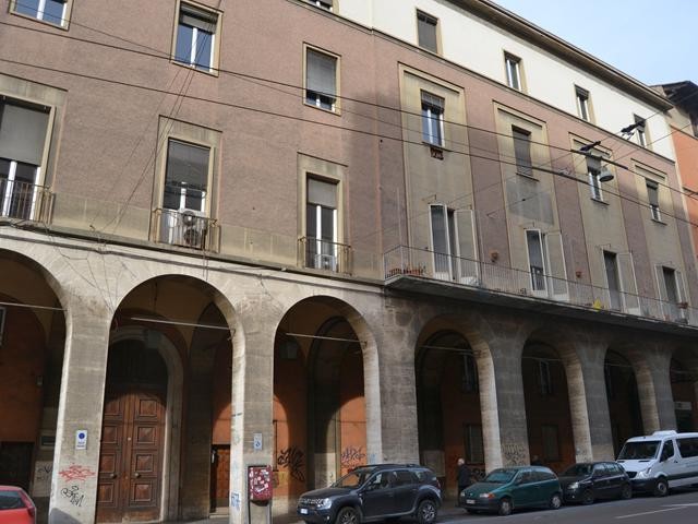 Palazzo del Provveditorato delle opere pubbliche ed ufficio viabilità - via dei Mille (BO)