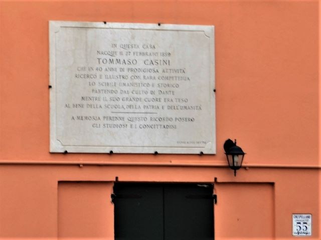 Lapide sulla casa natale di Tommaso Casini