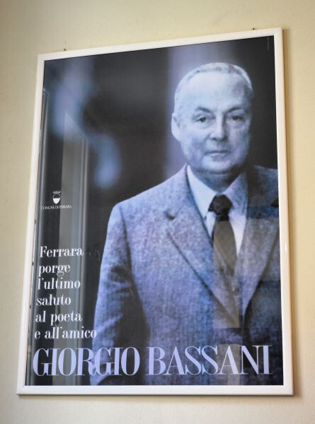 Ultimo saluto di Ferrara a Giorgio Bassani