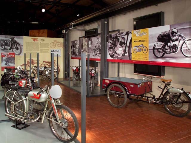 Sala dedicata alla Moto Morini - Mostra delle moto bolognesi - Museo del Patrimonio industriale (BO), 2008