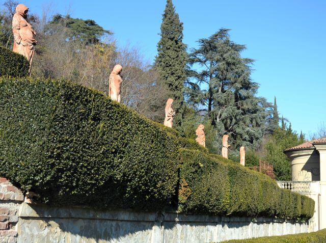 "Dodici mesi"