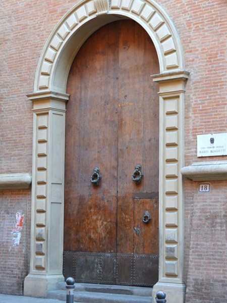 Palazzo Lambertini - ingresso