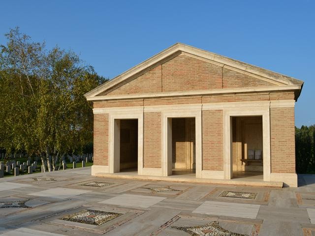 Cimitero di guerra del Commonwealth a Coriano (RM)