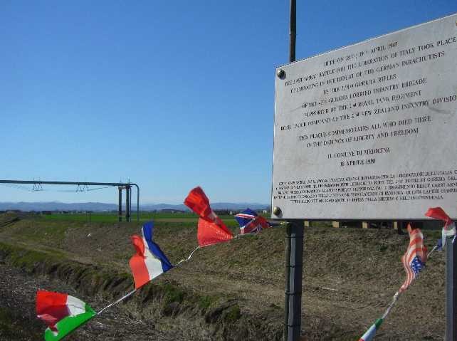 Lapide che commemora la battaglia del torrente Gaiana nei pressi di Medicina (BO)