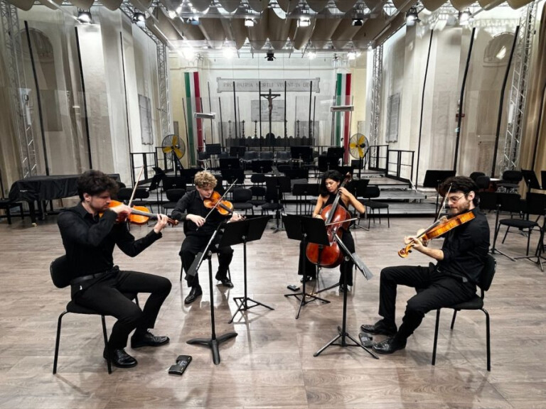 immagine di Piazzolla e Shostakovic per quartetto d’archi