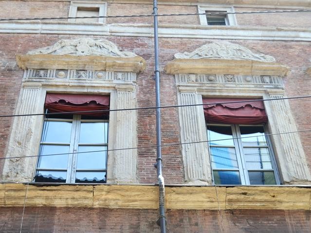 Palazzo Bonasoni - facciata - particolare