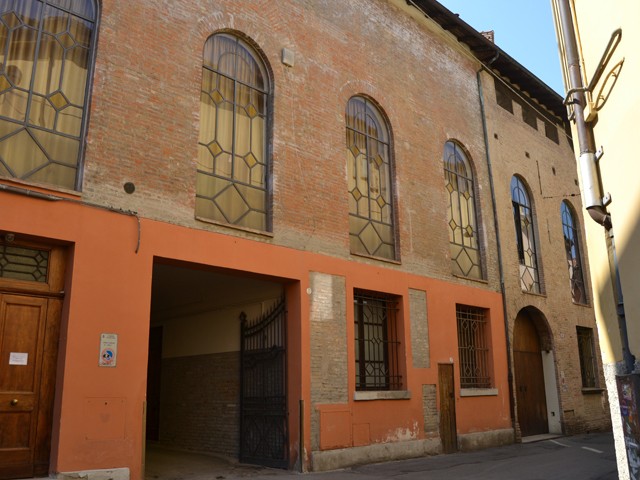 Ex convento delle suore di S. Lorenzo - via Castiglione angolo via Castellata (BO)