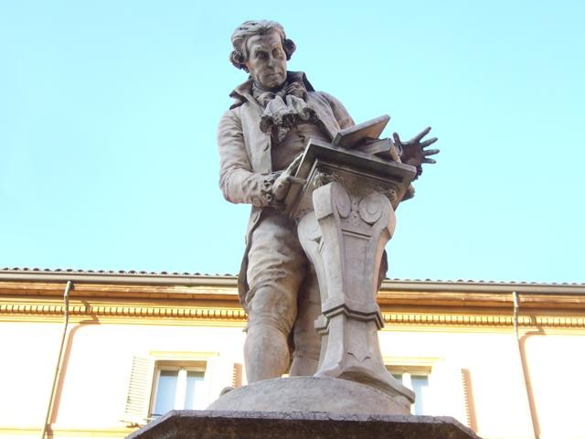 Monumento a Galvani (BO)