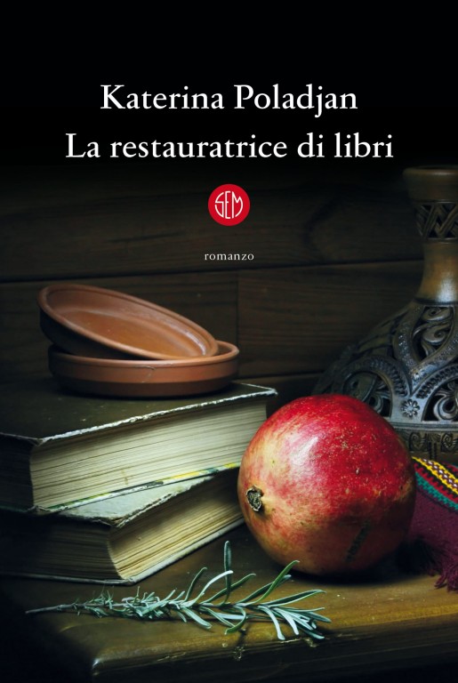 copertina di La restauratrice di libri