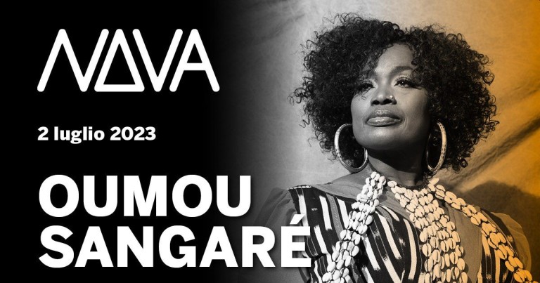 copertina di Oumou Sangaré 