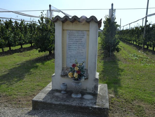 Lapide per l'eccidio di Felisio