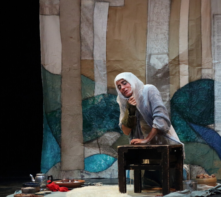 copertina di Meraki Teatro presenta "L’orso della luna crescente"