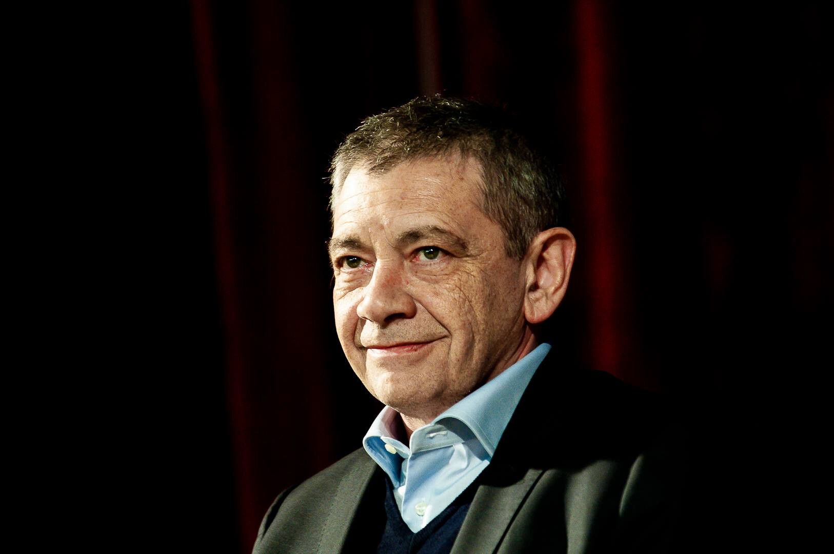 copertina di IL DIAVOLO IN TASCA 