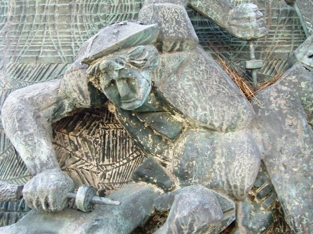 Monumento ai soldati e ai partigiani italiani sul Senio - Alfonsine (Ra)
