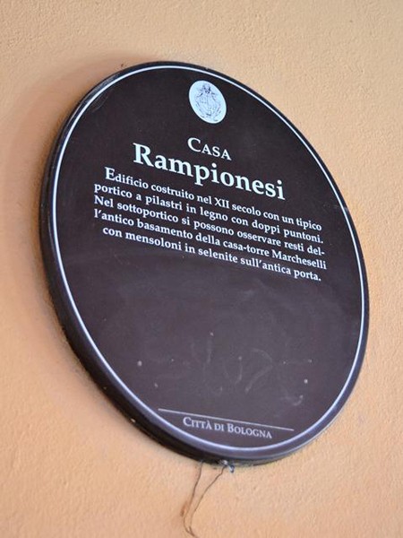Casa Rampionesi - cartiglio