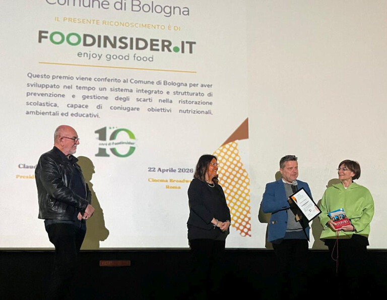 image de Le mense scolastiche di Bologna premiate per le buone pratiche di promozione di una cultura alimentare sana e sostenibile