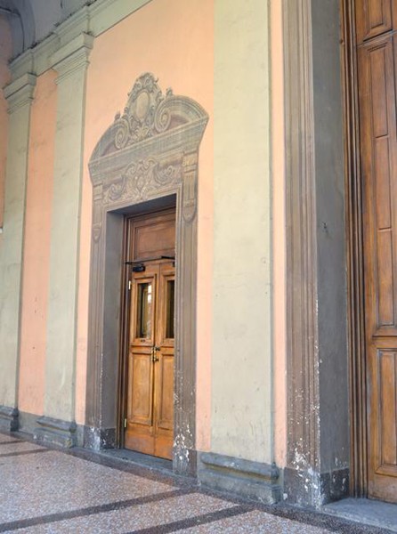 Chiesa di Santa Maria della Carità - portico - ingresso