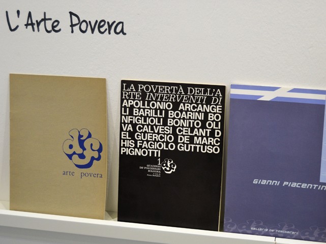 Bollettini della galleria de' Foscherari su Arte Povera - Fonte: Omaggio a Franco Bartoli e Pasquale Ribuffo - Artefiera 2019 (BO)