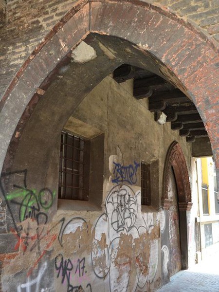 Casa dell'ex orfanotrofio di San Leonardo - particolare
