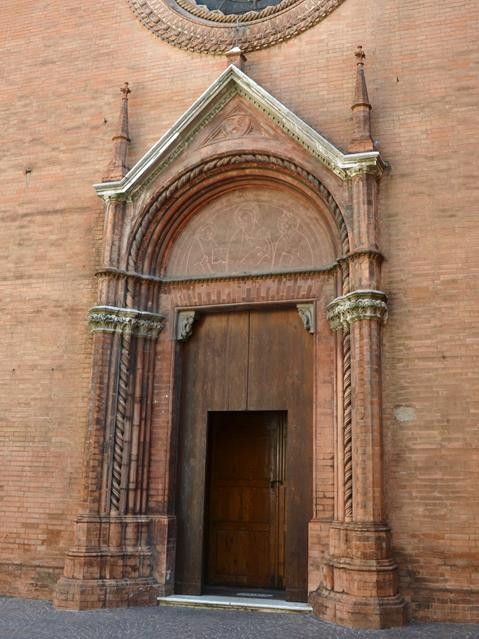 Chiesa e convento di San Procolo - portale