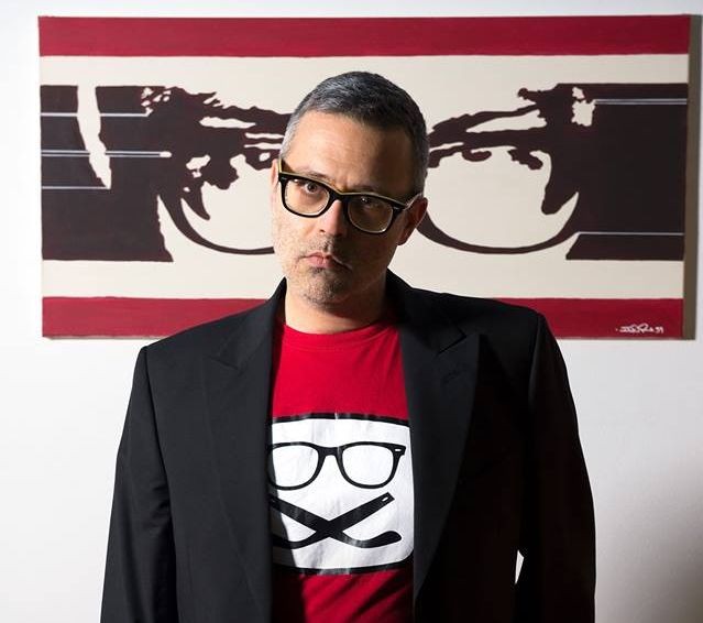 Frankie Hi-Nrg Mc-detail.jpg