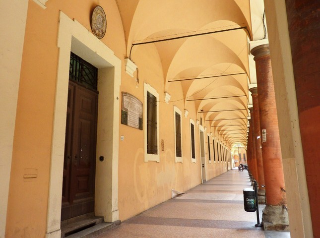 Portico del liceo Galvani 