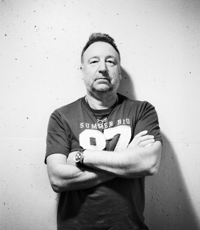 Peter Hook Profile Shot Credit To Julien Lachaussée medium.jpg
