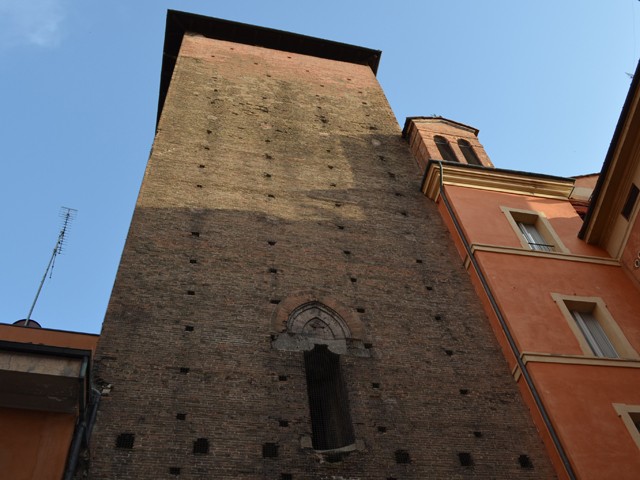 Torre Galluzzi (BO) - sec. XIII