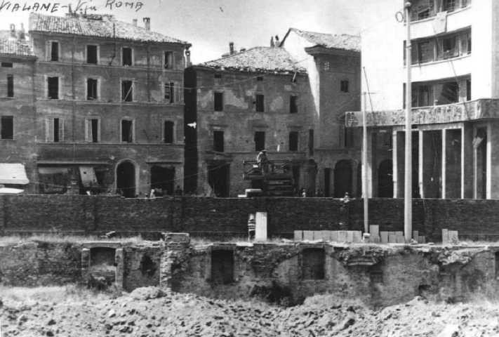 Via Lame angolo via Roma (poi Marconi) dopo il bombardamento - Foto: Istituto Parri (BO)