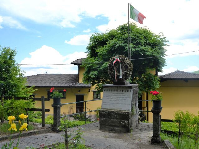 Monumento ai partigiani caduti