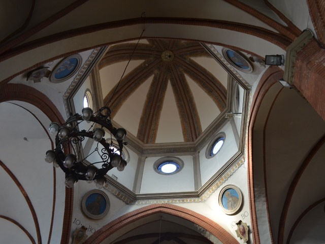Chiesa di San Giovanni in Monte - interno