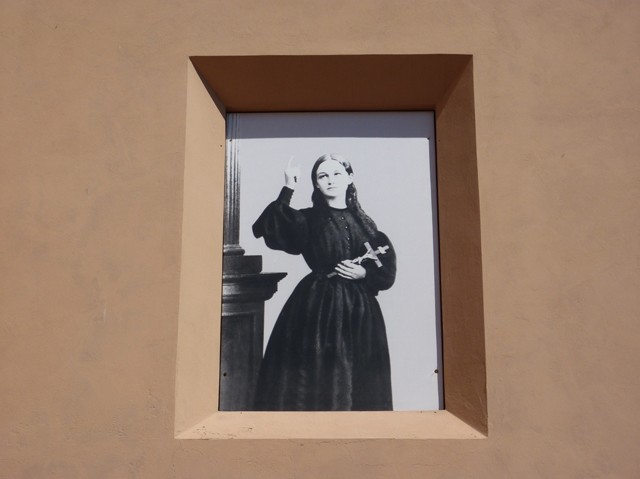 Immagine di Clelia Barbieri nel santuario delle Budrie (BO)