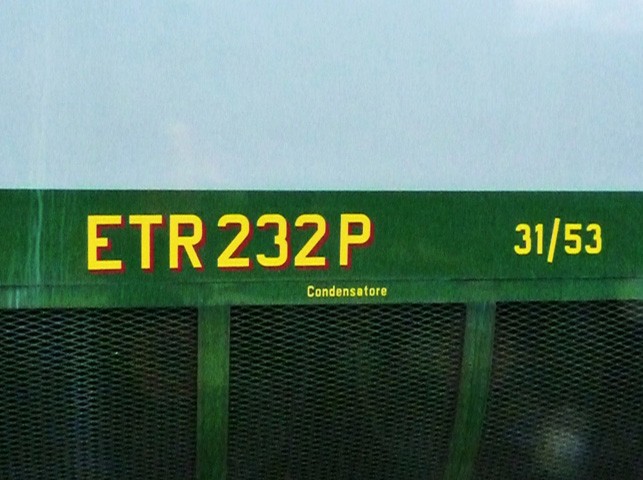 Treno ETR 232 - particolare - Stazione di Pistoia