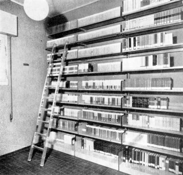 immagine di Bologna - mostra 100 anni biblioteche