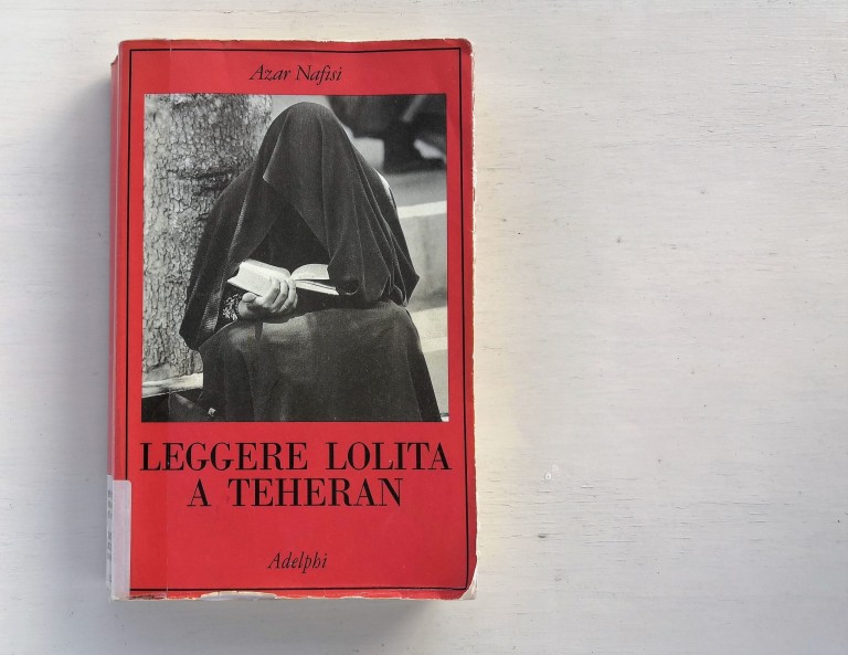 copertina di Leggere Lolita a Teheran