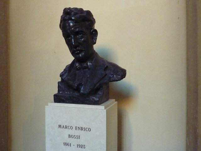 Busto di M.E. Bossi 