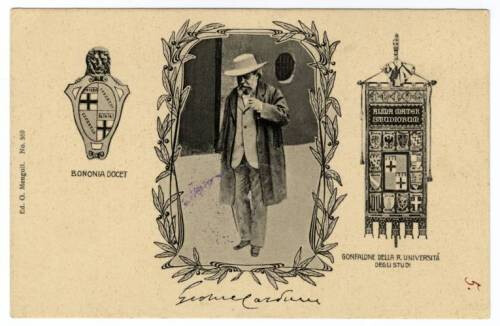 image of Giosue Carducci a figura intera