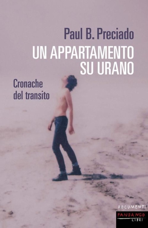 copertina di Un appartamento su Urano. Cronache del transito