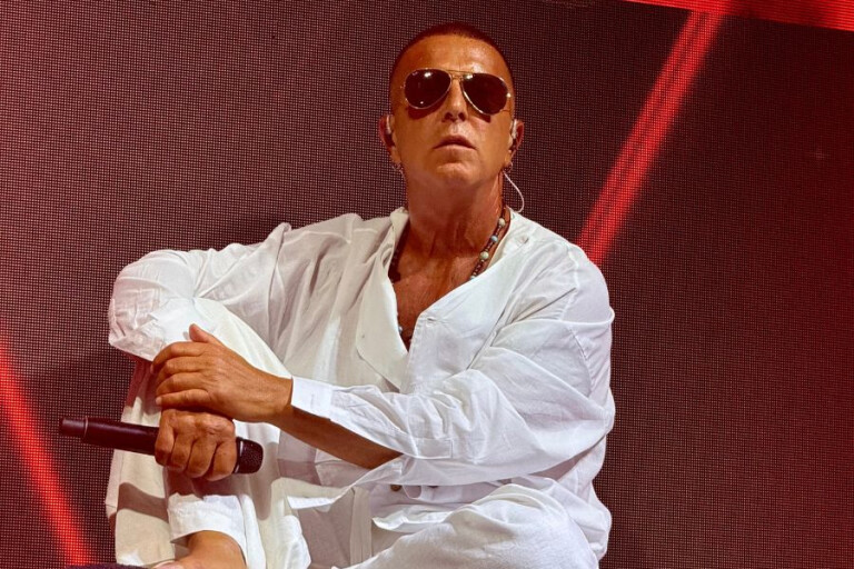 copertina di Franco Ricciardi | Pop Medina a Teatro