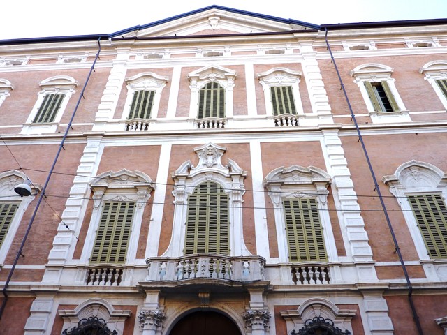 Palazzo Aldrovandi Montanari - via Galliera n. 8 (BO)