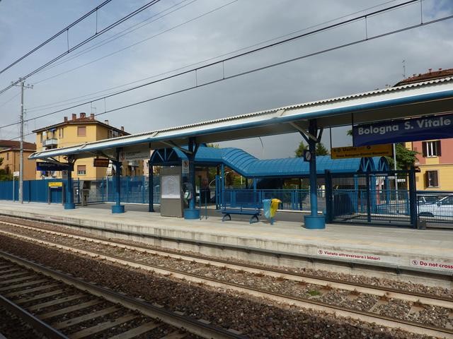 Servizio ferroviario metropolitano - Stazione di Bologna San Vitale