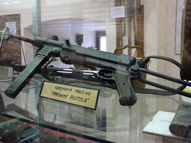Machine pistole tedesca - Castel del Rio (BO) - Museo della Guerra - Linea Gotica