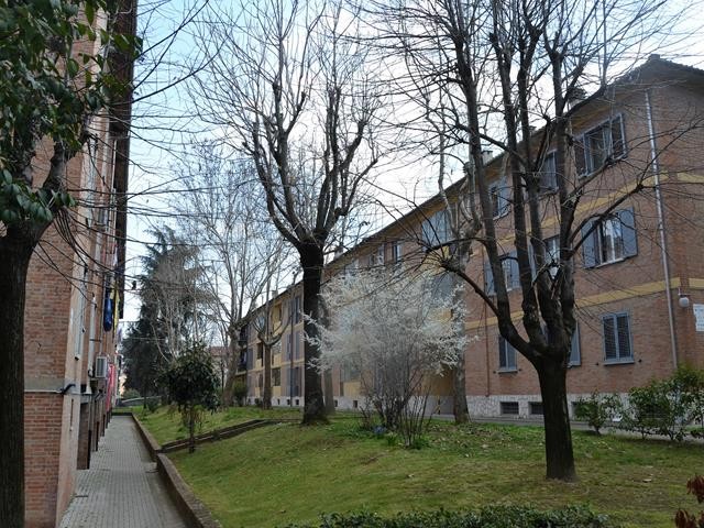 Quartiere Ina Casa Cavedone - via Milano (BO)