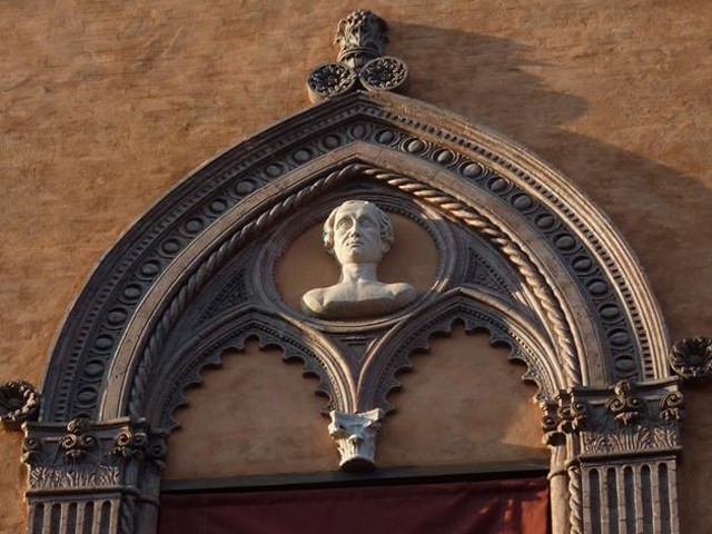 Palazzo Bolognini Isolani - facciata - part.
