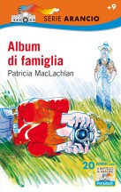 copertina di Album di famiglia
Patricia MacLachlan,  Piemme, 2012 (Il battello a vapore)
dai 10 anni