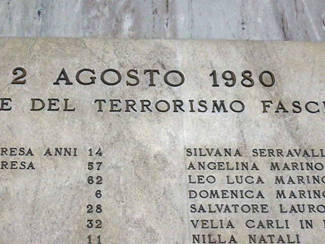Stazione di Bologna - monumento per le vittime della strage del 2 agosto 1980 - particolare