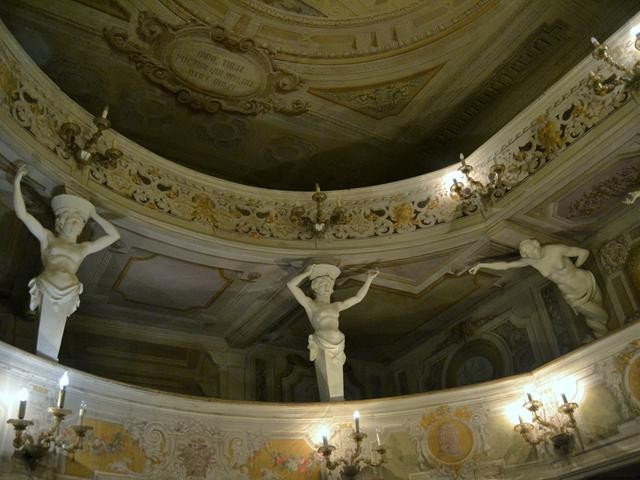Villa Aldrovandi Mazzacorati - Teatrino del '700