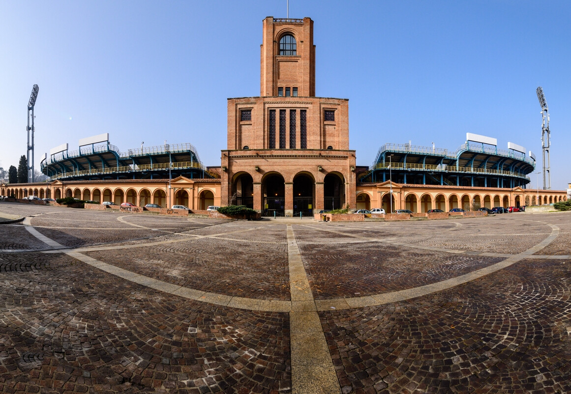 copertina di Piazza della Pace