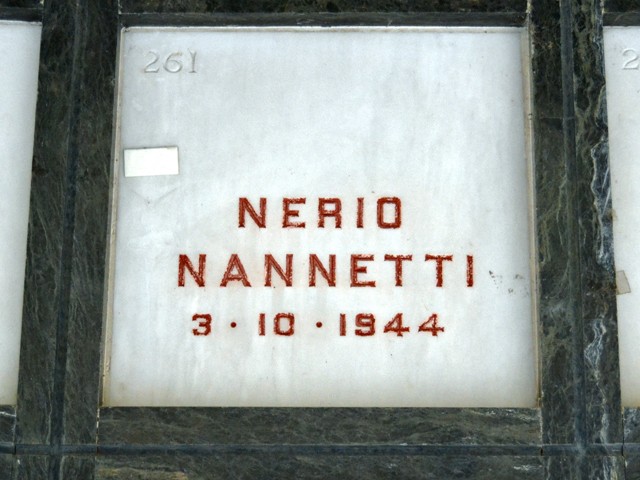 Tomba di Nerio Nannetti (Sergio) nel sacrario dei partigiani alla Certosa (BO)